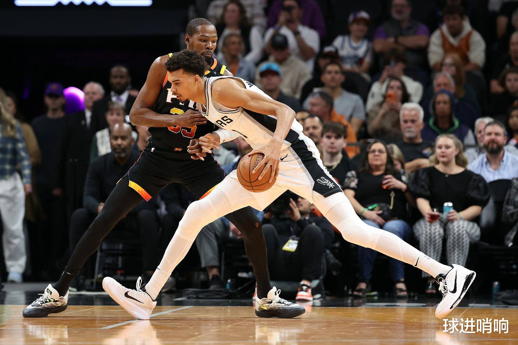 NBA常规赛倒计时，本菲卡转会期状态回暖，细节引发关注，压力陡增，阵容厚度经受考验(世俱杯本菲卡vs奥克兰城)-九游首页