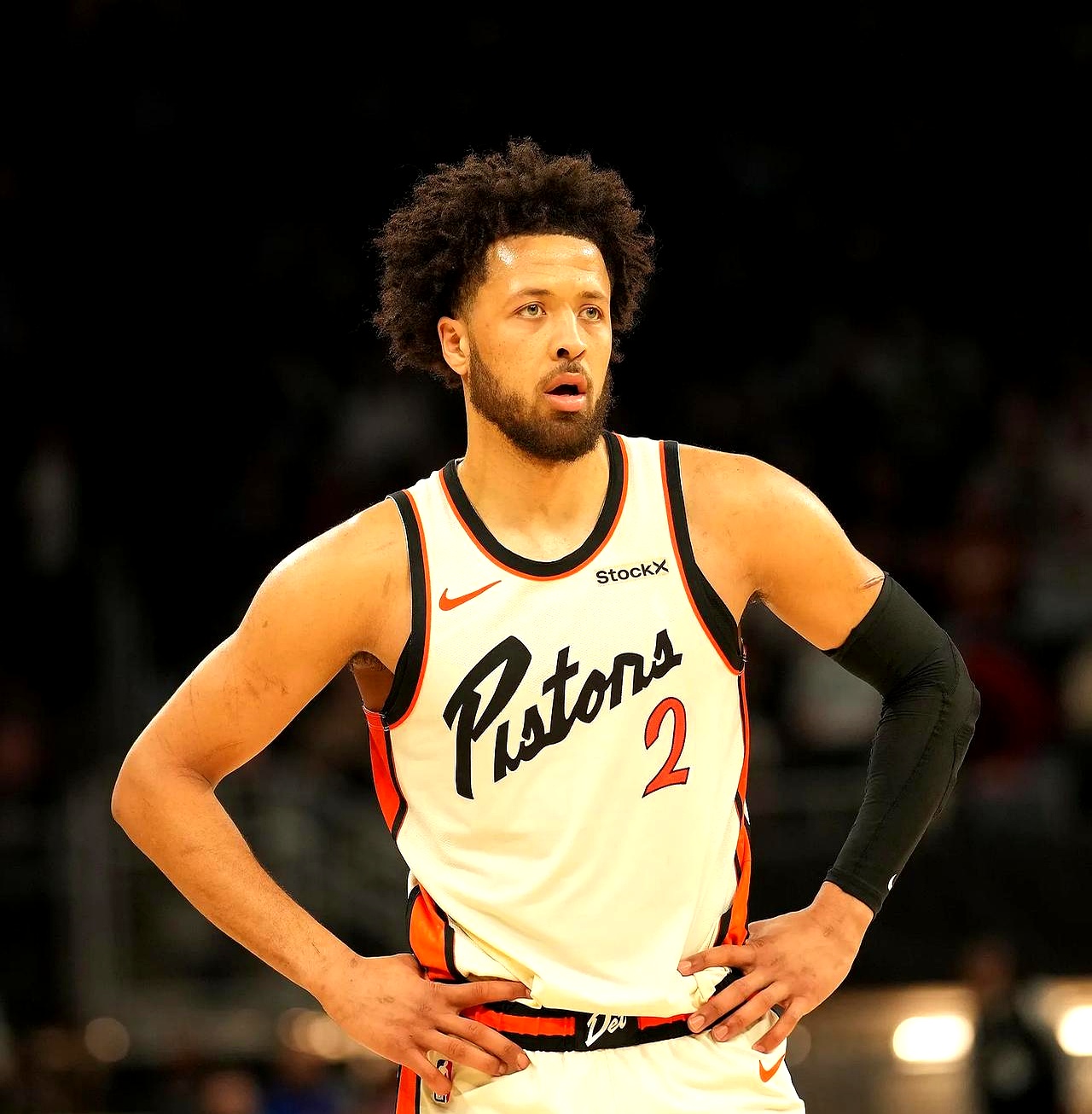 今夜勒沃库森调整名单以备CBA季后赛;再遭质疑环节打磨;球迷炸锅;数据趋势出现新变化的简单介绍-九游娱乐官网